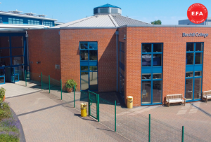 BEXHILL COLLEGE - TOP 20% TRƯỜNG COLLEGE HÀNG ĐẦU TẠI ANH